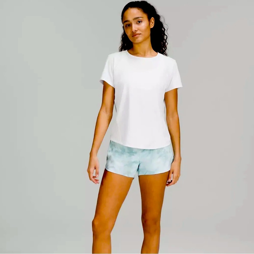 Lululemon Lightweight Stretch Run Short Sleeve Shirt - size 6, White